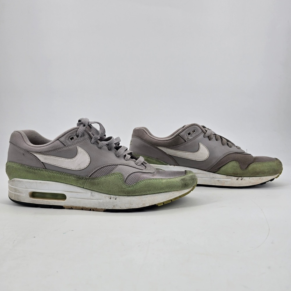 Nike Air Max 1 Mens 11.5 Grey Green AH8145-015 Suede Mesh Shoes